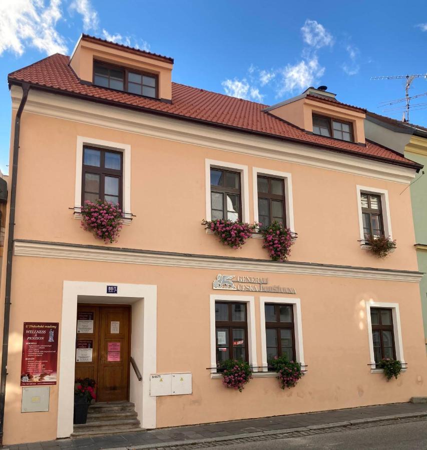 Penzion A Wellness U Trebonske Madony Exterior photo